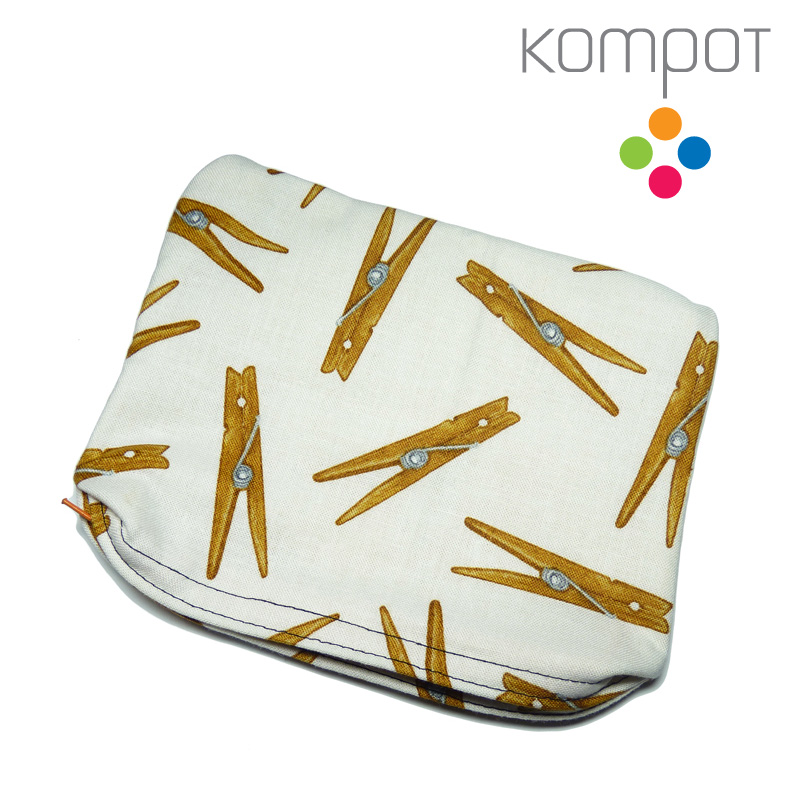 Látková kapsička 049 :: Kolíčky bílé