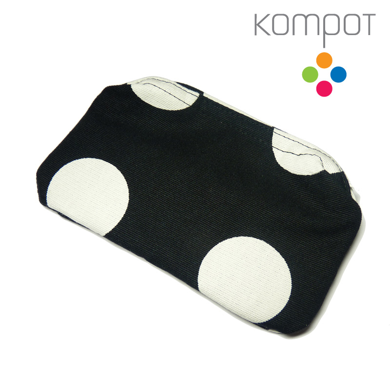 Látková kapsička 021 :: Velké puntíky na černé