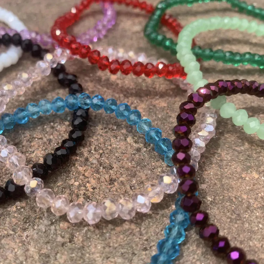 Korálkový náramek, pistáciový